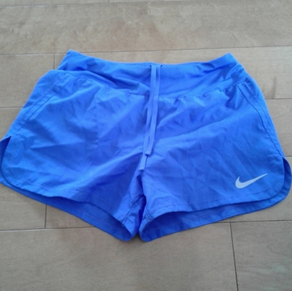 Nike Crew Women's Dri-Fit Running Shorts Size XS Lavander lined CJ2404-500 - Picture 6 of 8